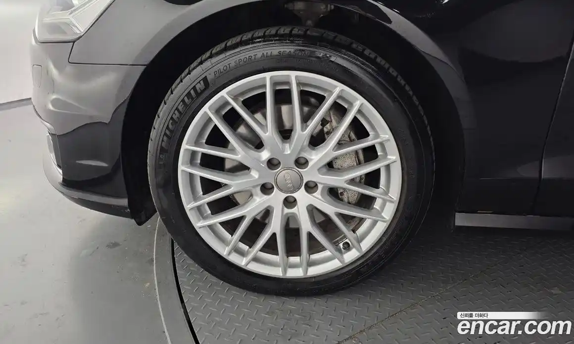 Audi A6 2016 3.0 Автомат в Москве № 163818, фото 4