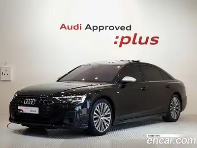 Audi A8, 2022