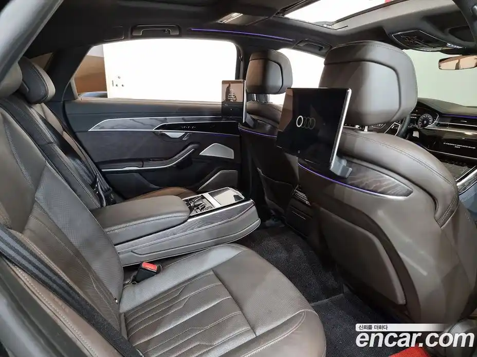 Audi A8 2022 3.0 Автомат в Москве № 164047, фото 10