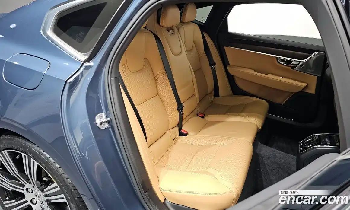 Volvo S90 2023 2.0 Автомат в Москве № 164435, фото 8