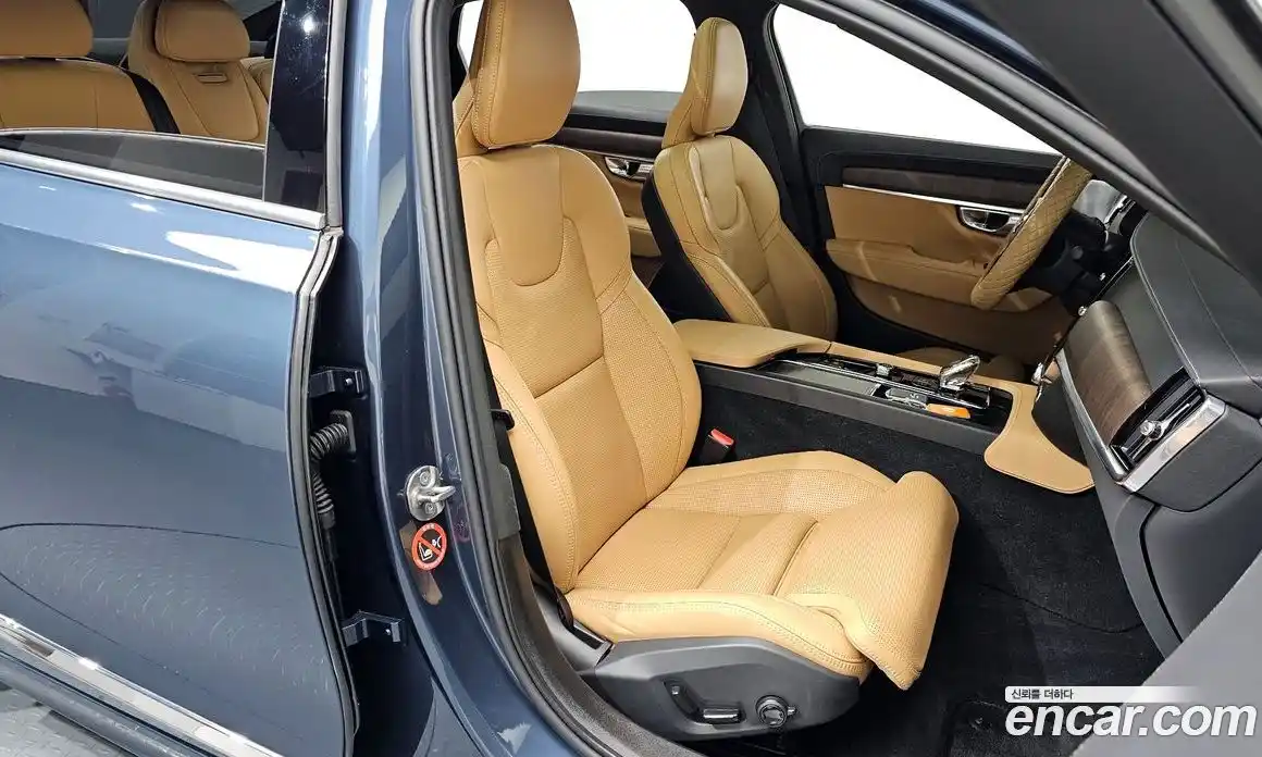 Volvo S90 2023 2.0 Автомат в Москве № 164435, фото 9