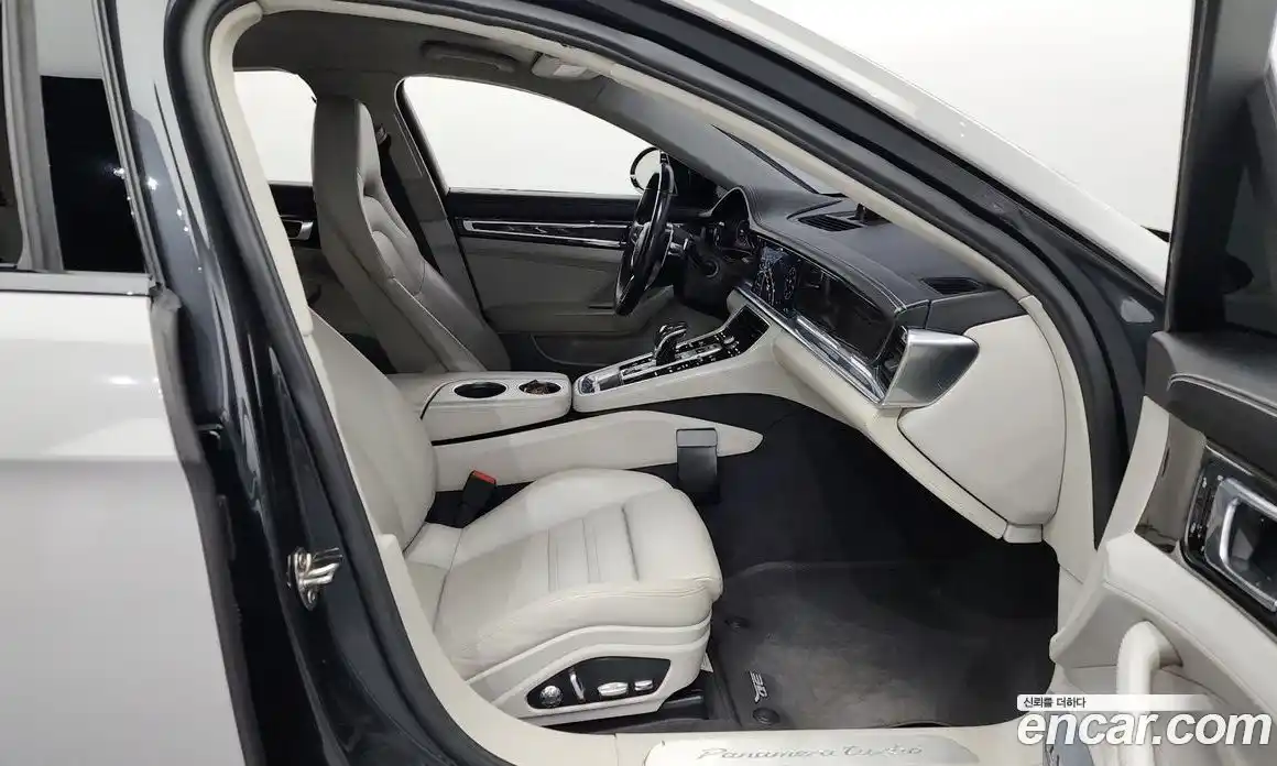 Porsche Panamera 2017 4.0 Автомат в Москве № 165401, фото 11