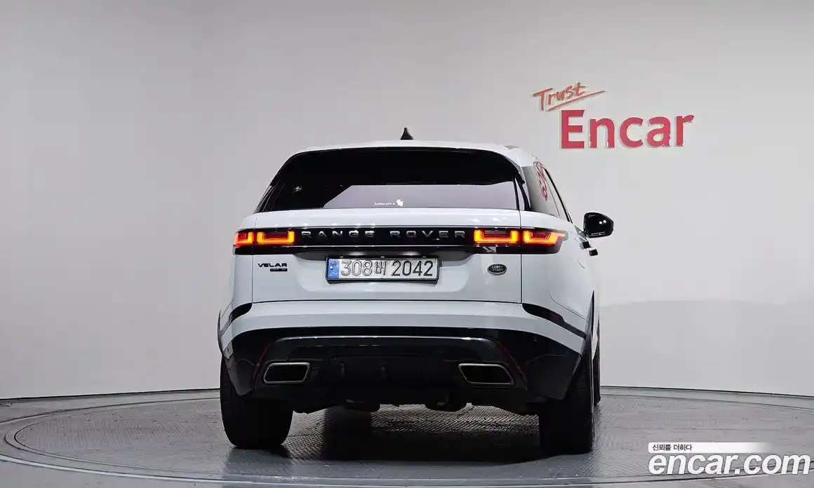 Land Rover Range-Rover Velar 2018 3.0 Автомат в Москве № 166579, фото 15