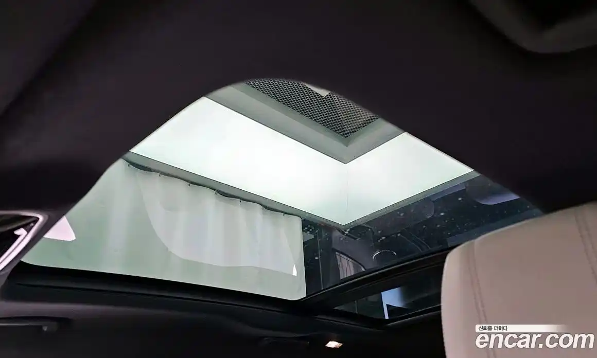 Land Rover Range-Rover Velar 2018 3.0 Автомат в Москве № 166579, фото 20