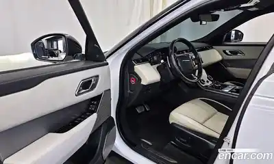 Land Rover Range-Rover Velar 2018 3.0 Автомат в Москве № 166579, миниатюра 5