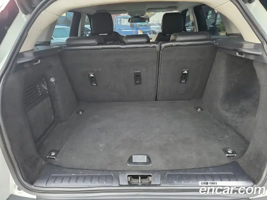 Land Rover Range-Rover Evoque 2017 2.0 Автомат в Москве № 166601, фото 20