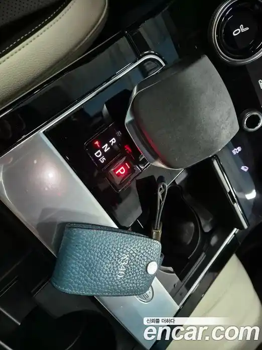 Land Rover Range-Rover Velar 2021 2.0 Автомат в Москве № 166738, фото 16