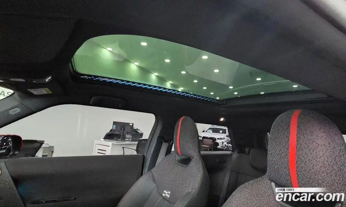 Mini Cooper 2025 0.1 Автомат в Москве № 167359, фото 13