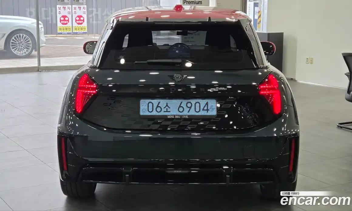 Mini Cooper 2025 0.1 Автомат в Москве № 167359, фото 4