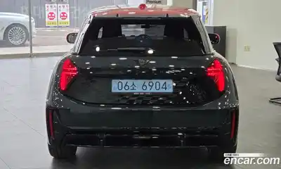 Mini Cooper 2025 0.1 Автомат в Москве № 167359, миниатюра 4