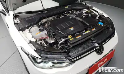 Volkswagen Golf 2022 2.0 Автомат в Москве № 168578, миниатюра 6