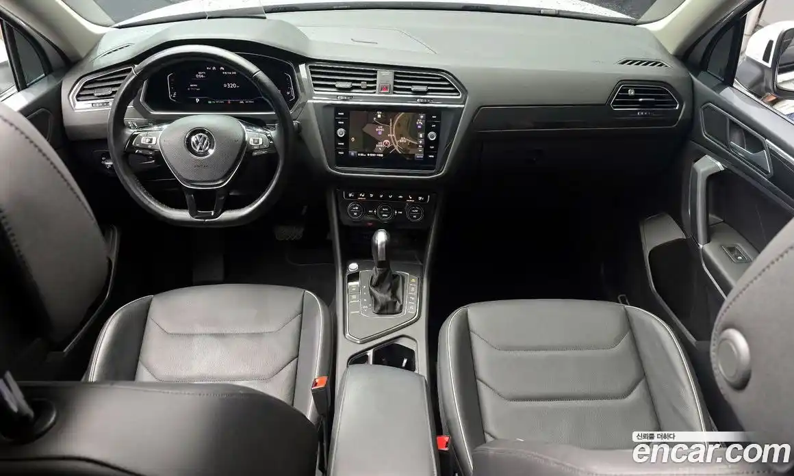 Volkswagen Tiguan 2020 2.0 Автомат в Москве № 168774, фото 8