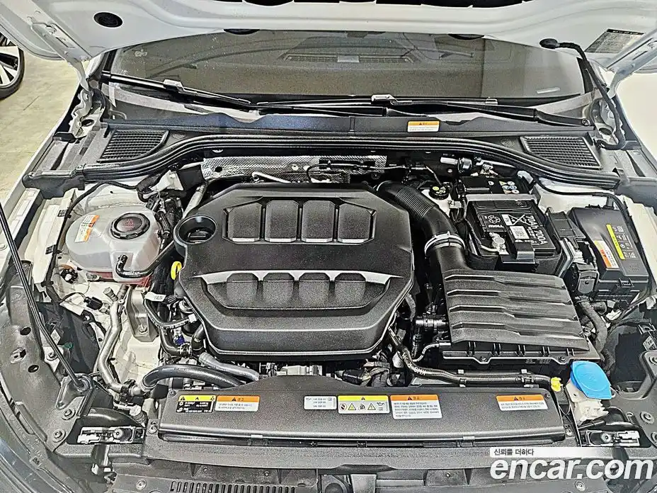 Volkswagen Golf 2024 2.0 Автомат в Москве № 169140, фото 6