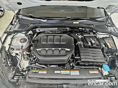 Volkswagen Golf 2024 2.0 Автомат в Москве № 169140, миниатюра 6