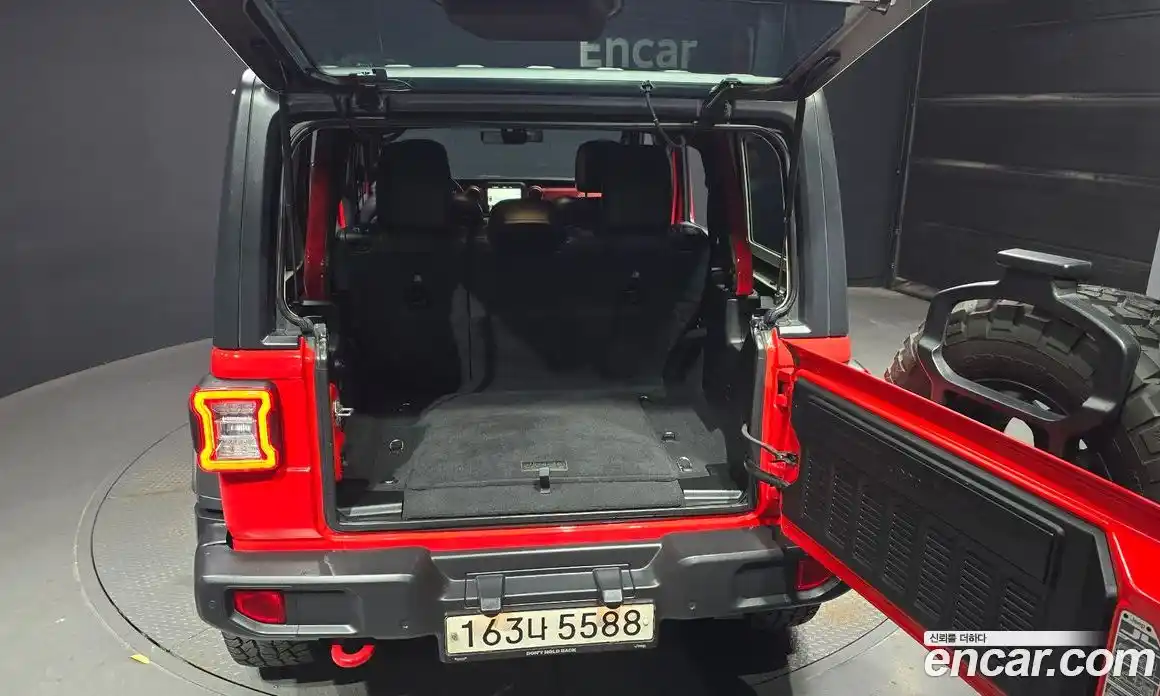 Jeep Wrangler 2021 2.0 Автомат в Москве № 169579, фото 20