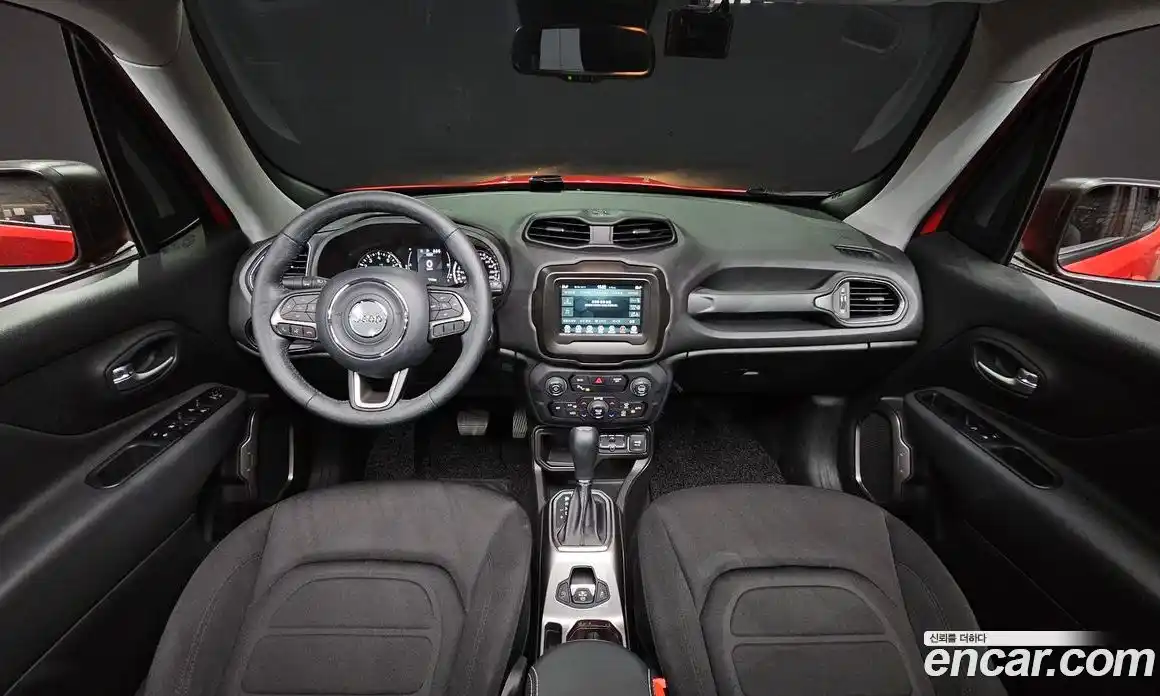 Jeep Renegade 2022 1.3 Автомат в Москве № 169974, фото 7