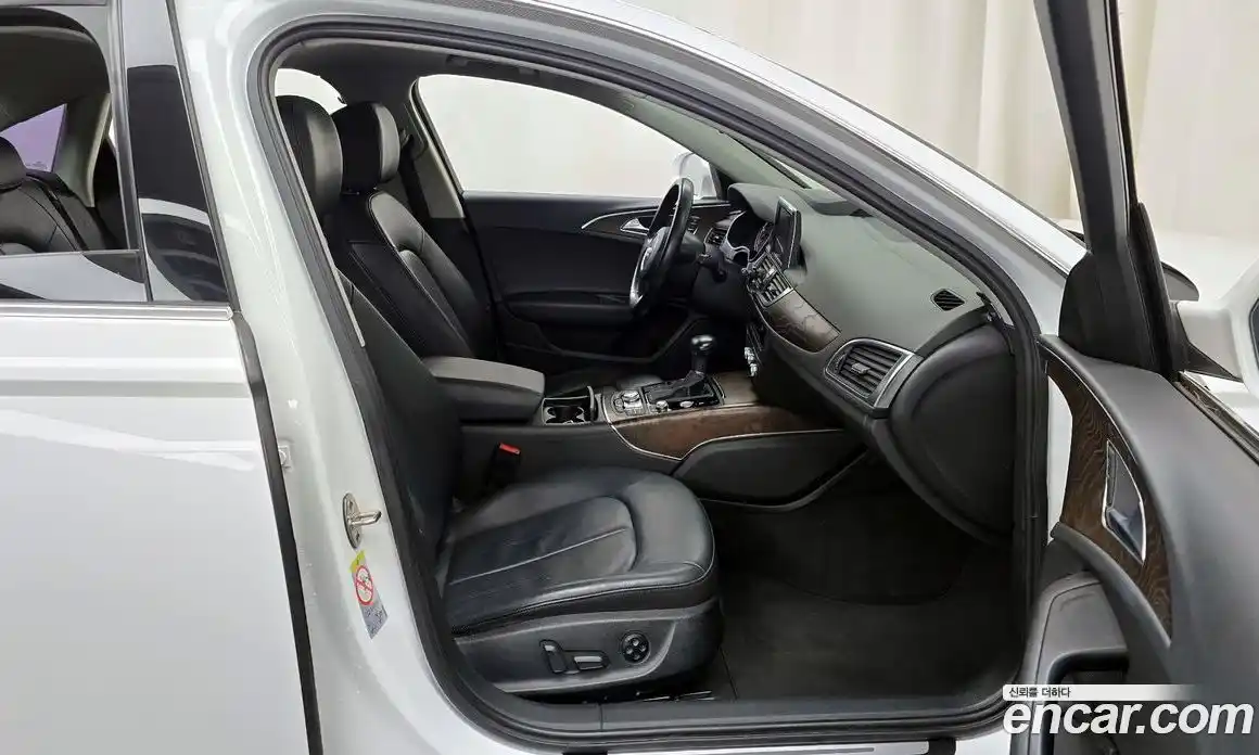 Audi A6 2015 2.0 Автомат в Москве № 176168, фото 11