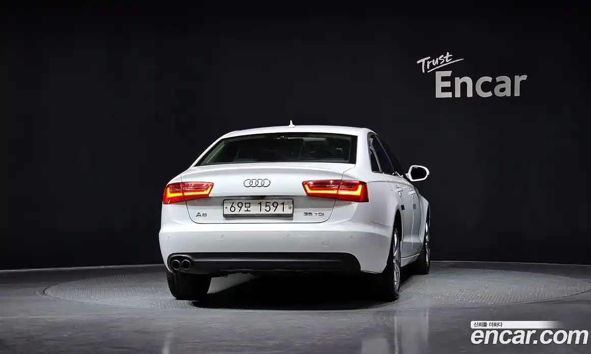 Audi A6 2015 2.0 Автомат в Москве № 176168, фото 4