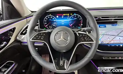 Mercedes-Benz E-Class, 2024