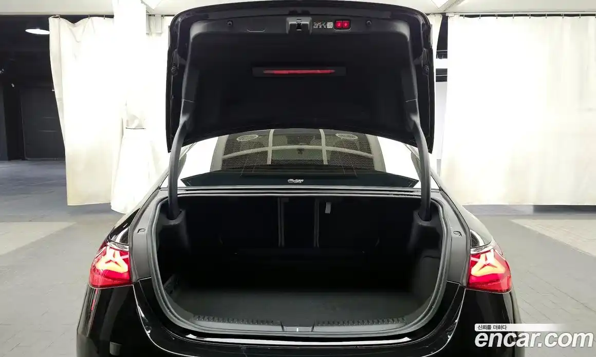 Mercedes-Benz E-Class 2024 2.0 Автомат в Москве № 177590, фото 18