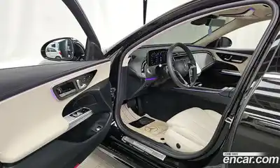 Mercedes-Benz E-Class 2024 2.0 Автомат в Москве № 177590, миниатюра 2