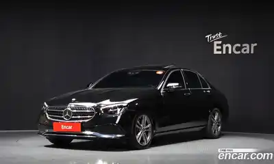 Mercedes-Benz E-Class, 2023