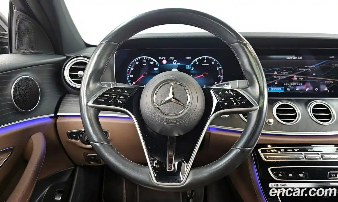 Mercedes-Benz E-Class 2023 2.0 Автомат в Москве № 178516, фото 13