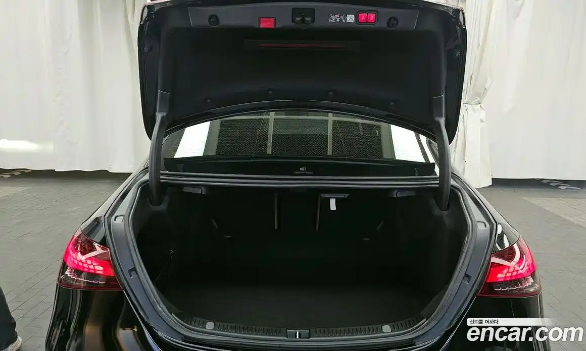 Mercedes-Benz E-Class 2023 2.0 Автомат в Москве № 178516, фото 20