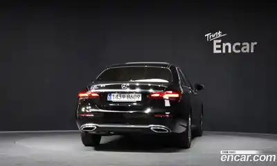 Mercedes-Benz E-Class 2023 2.0 Автомат в Москве № 178516, миниатюра 4