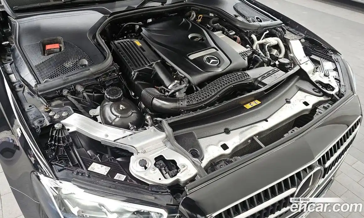 Mercedes-Benz E-Class 2023 2.0 Автомат в Москве № 178516, фото 6