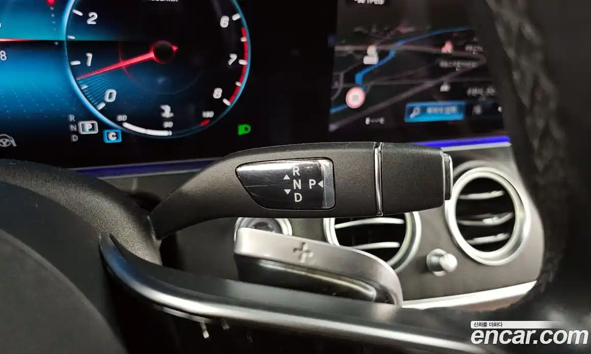 Mercedes-Benz E-Class 2023 2.0 Автомат в Москве № 178516, фото 9