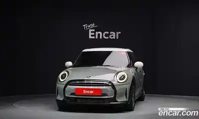 Mini Cooper 2022 1.5 Автомат в Москве № 179058, миниатюра 3