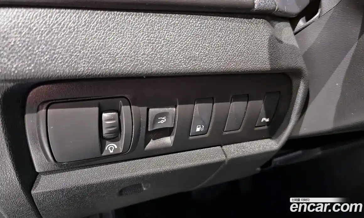 Renault SM3 2010 1.6 Автомат в Москве № 183315, фото 15