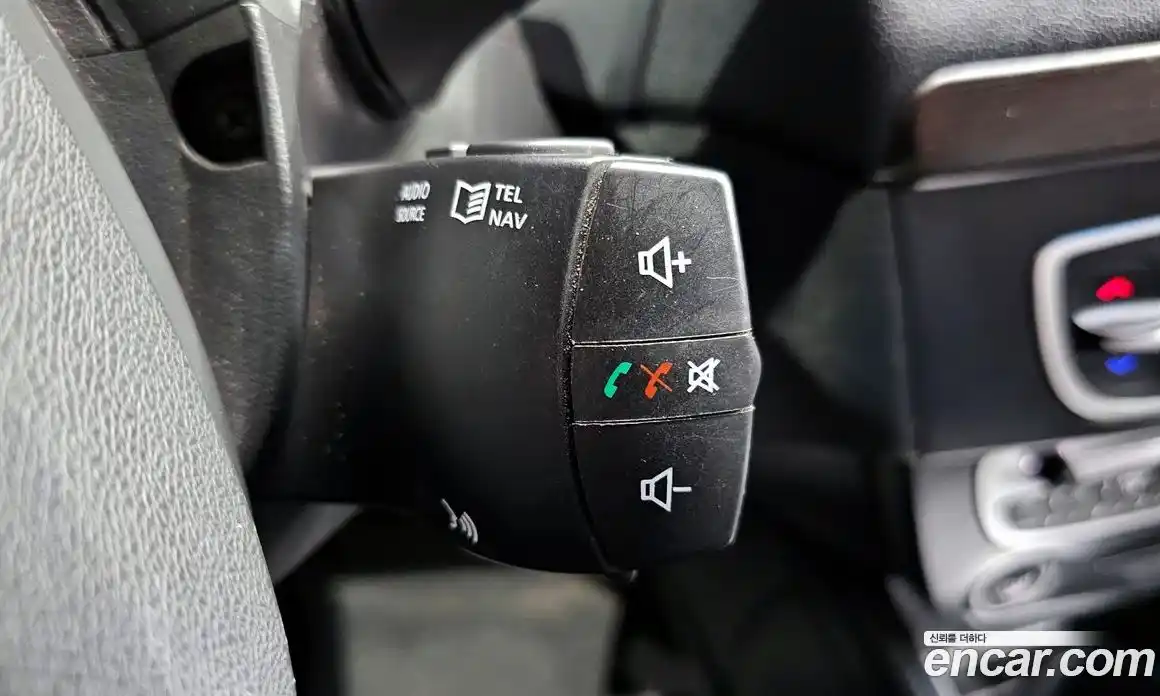 Renault SM3 2010 1.6 Автомат в Москве № 183315, фото 19