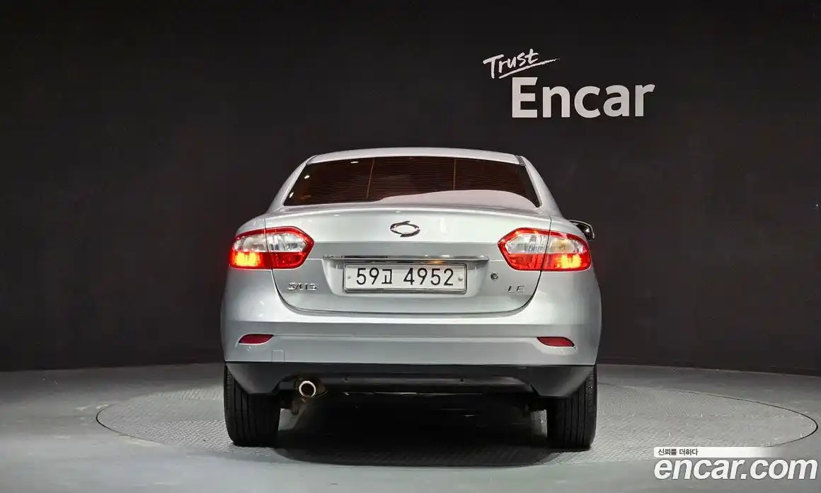 Renault SM3 2010 1.6 Автомат в Москве № 183315, фото 4