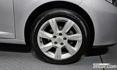 Renault SM3 2010 1.6 Автомат в Москве № 183315, миниатюра 5