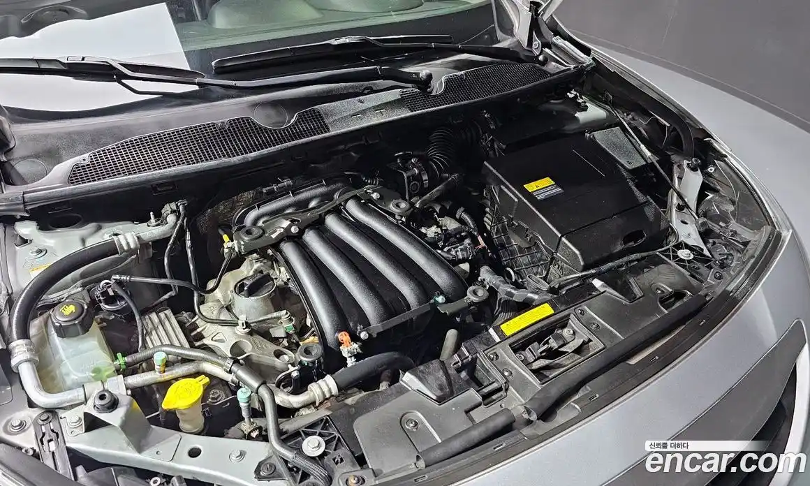 Renault SM3 2010 1.6 Автомат в Москве № 183315, фото 6