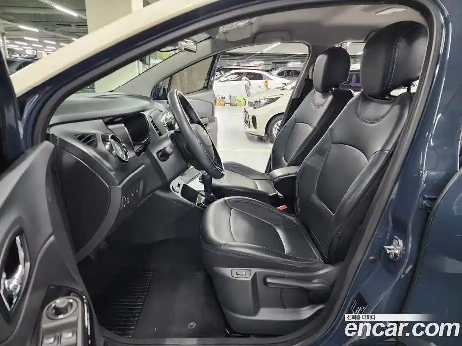 Renault QM3 2016 1.5 Автомат в Москве № 186155, фото 13