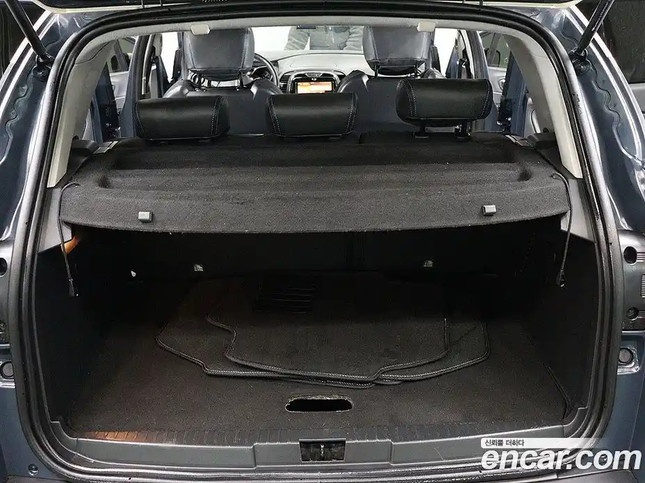 Renault QM3 2016 1.5 Автомат в Москве № 186155, фото 18