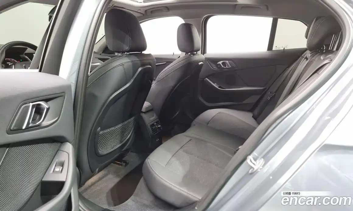 BMW 1-Series 2023 2.0 Автомат в Москве № 187293, фото 6