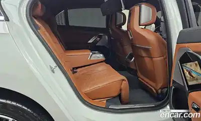 BMW 7-Series 2023 3.0 Автомат в Москве № 187917, миниатюра 12