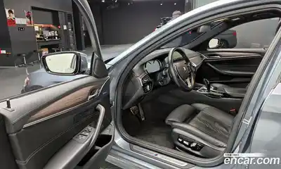 BMW 5-Series 2017 2.0 Автомат в Москве № 189675, миниатюра 6