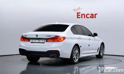 BMW 5-Series 2017 2.0 Автомат в Москве № 191654, миниатюра 2