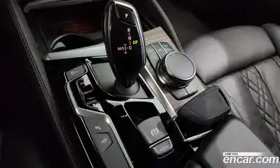 BMW 5-Series 2017 2.0 Автомат в Москве № 191654, миниатюра 9