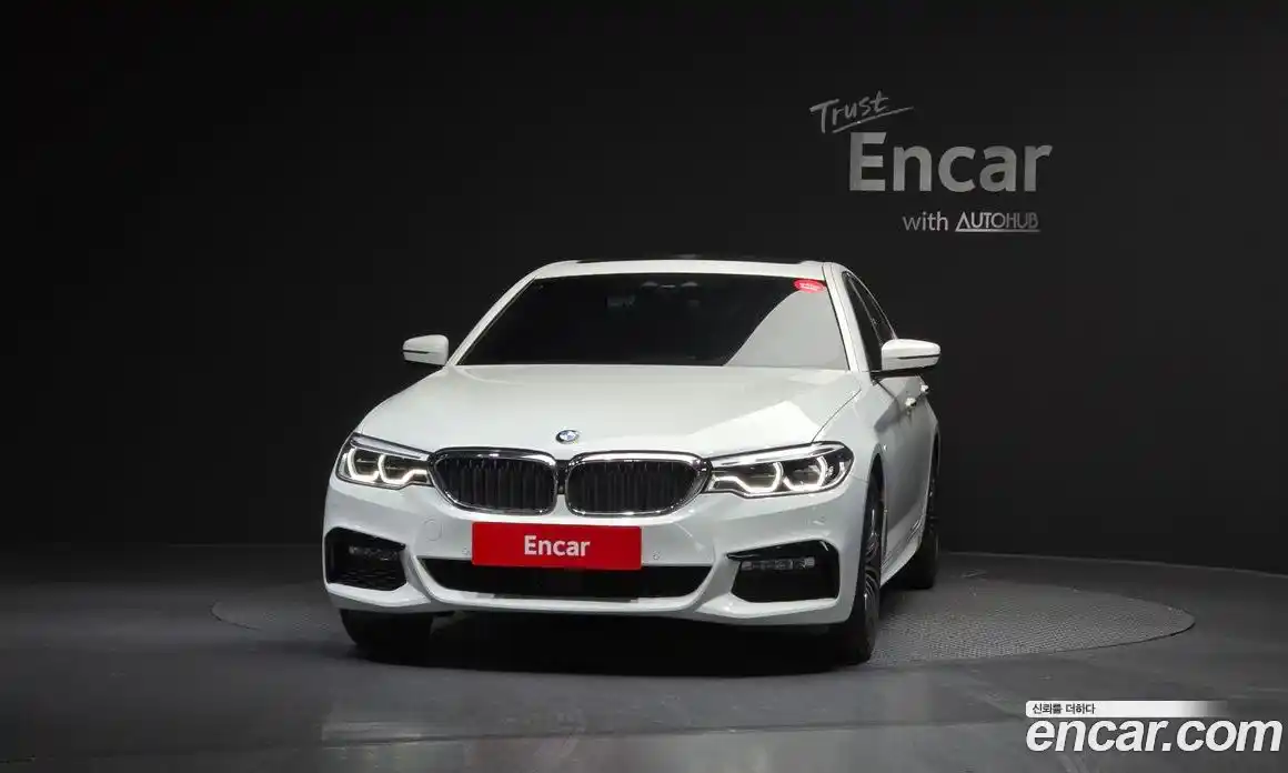 BMW 5-Series 2018 2.0 Автомат в Москве № 192437, фото 14