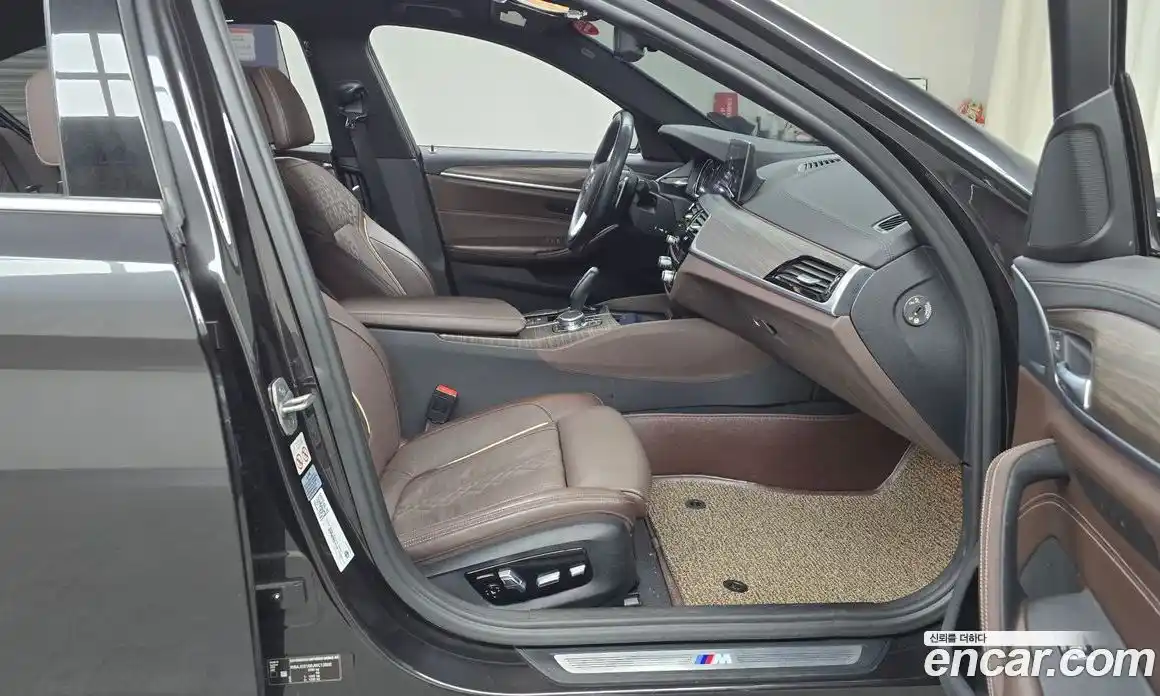 BMW 5-Series 2018 2.0 Автомат в Москве № 192730, фото 18