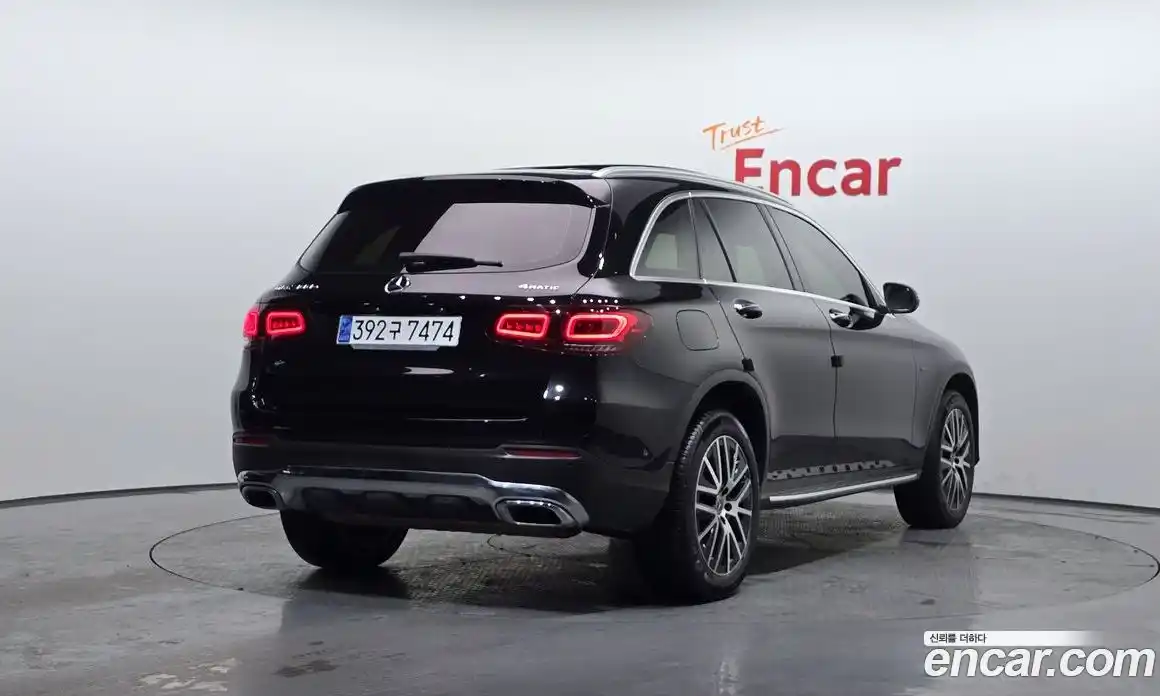 Mercedes-Benz GLC-Class 2021 2.0 Автомат в Москве № 195357, фото 2