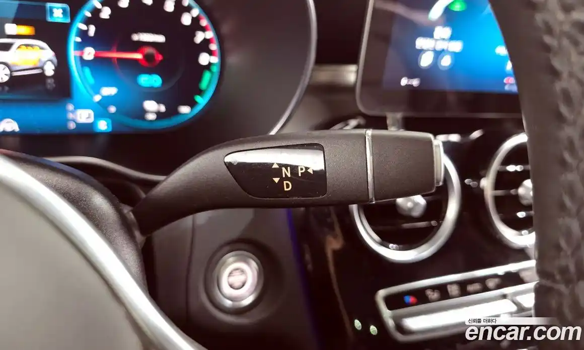 Mercedes-Benz GLC-Class 2021 2.0 Автомат в Москве № 195357, фото 9