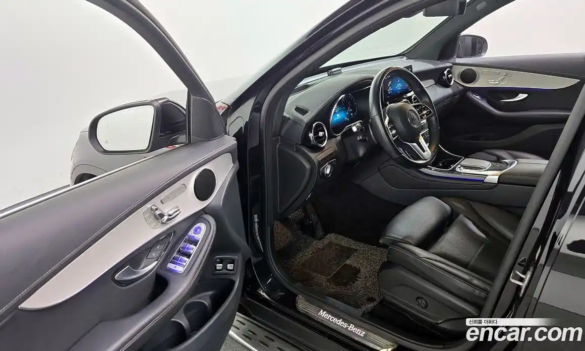 Mercedes-Benz GLC-Class 2021 2.0 Автомат в Москве № 195357, фото 10