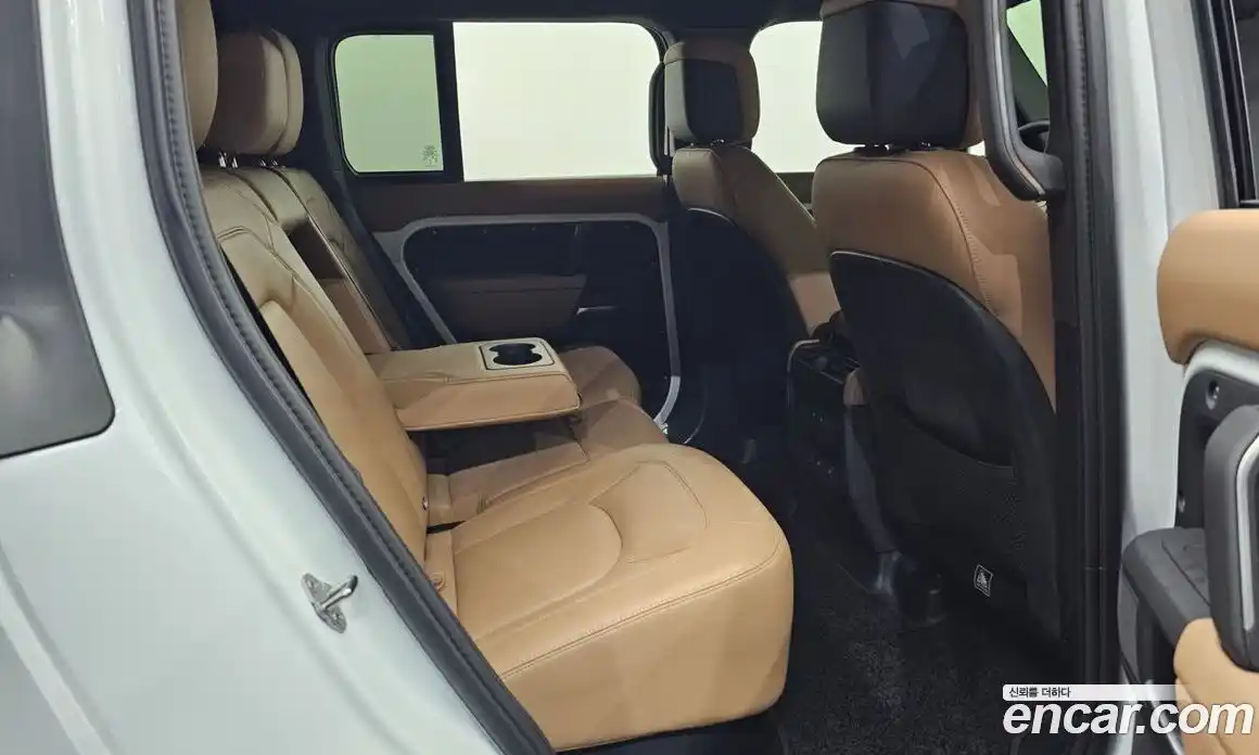 Land Rover Defender 2025 2.0 Автомат в Москве № 198066, фото 15